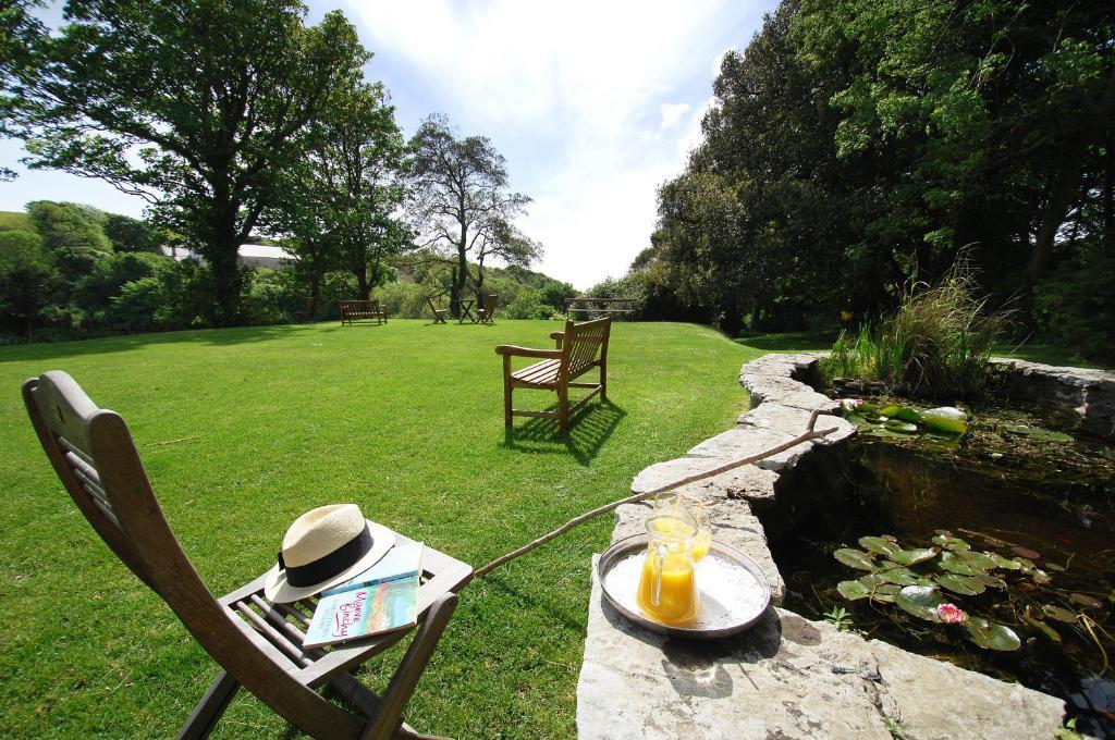 Castlemead Country House By The Sea Manorbier Bagian luar foto